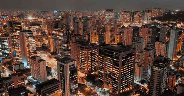 汽车展览会女车模_汽车展览会现场直播