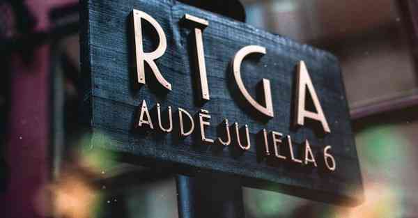 文咏珊的老公照片_文咏珊的老公多大